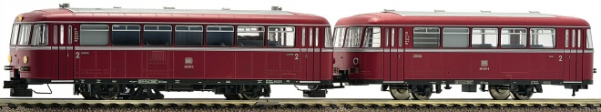 Railbus 795 and trailer BR 995 Digital with sound and digitally operating couplers<br /><a href='images/pictures/Fleischmann/226114.jpg' target='_blank'>Full size image</a>